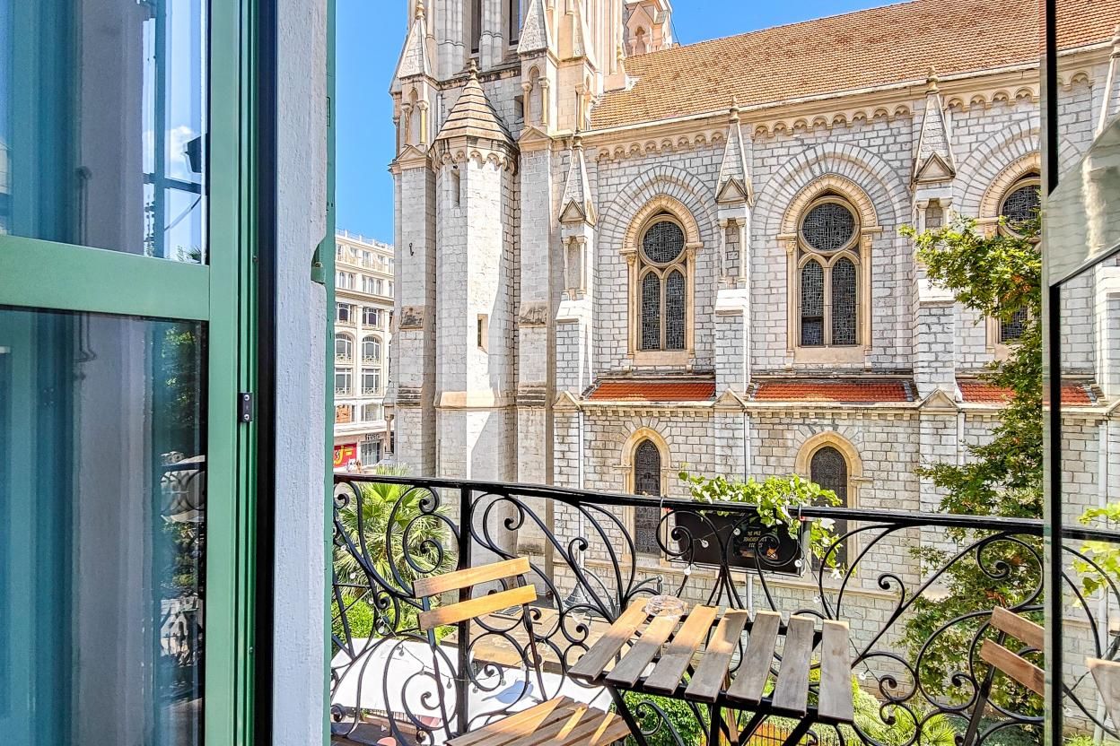 Hôtel du Centre Nice - Double Supérieure Balcon vue Notre Dame de l'Assomption