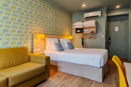 Hôtel du Centre Nice - Zimmer in der Nähe des Marktes Befreiung